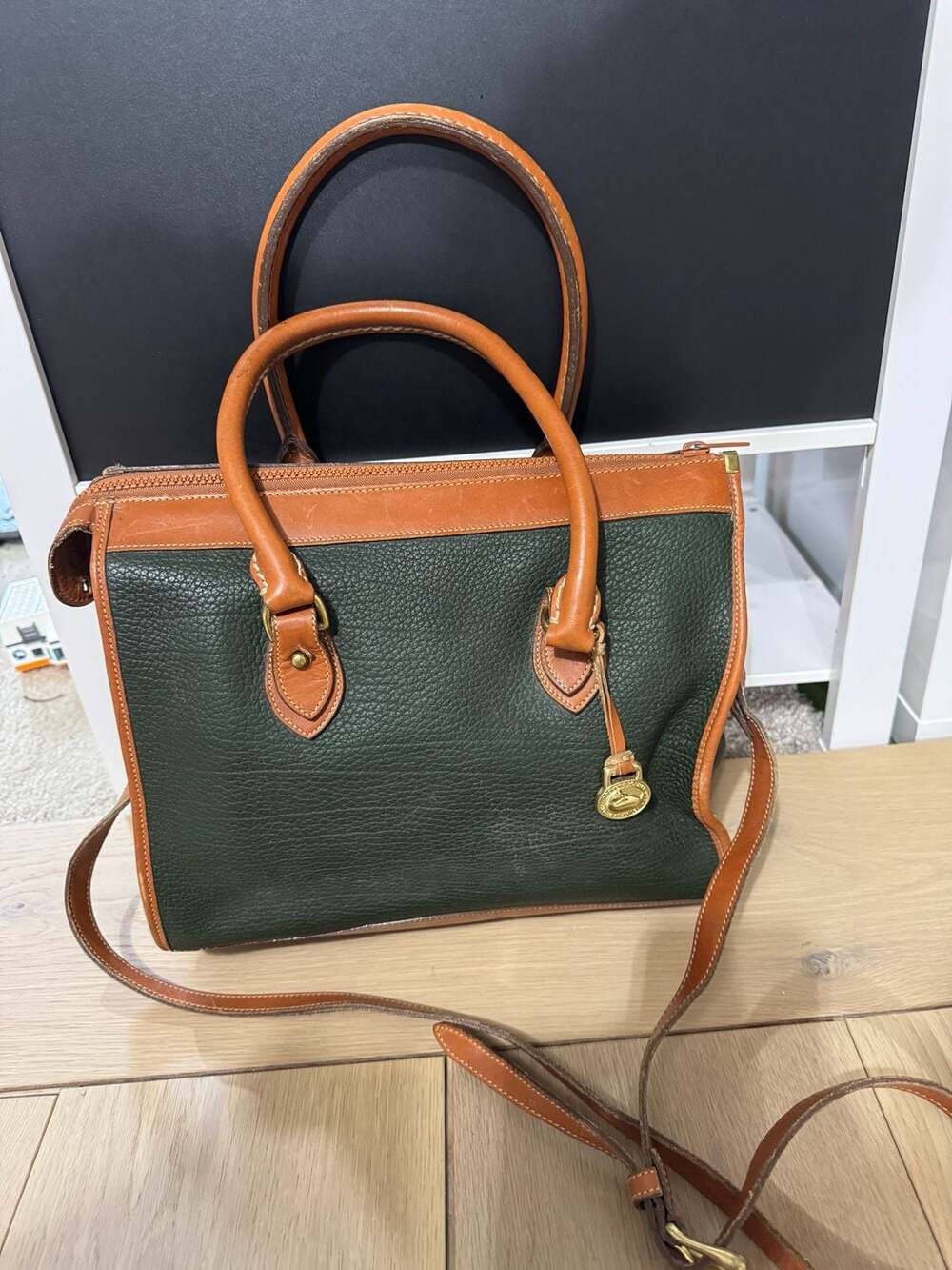 Vintage Dooney & Bourke All-Weather Leather Satchel Bag Green and Tan - Picture 4 of 15